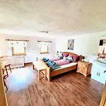Apartment Wiesle *
